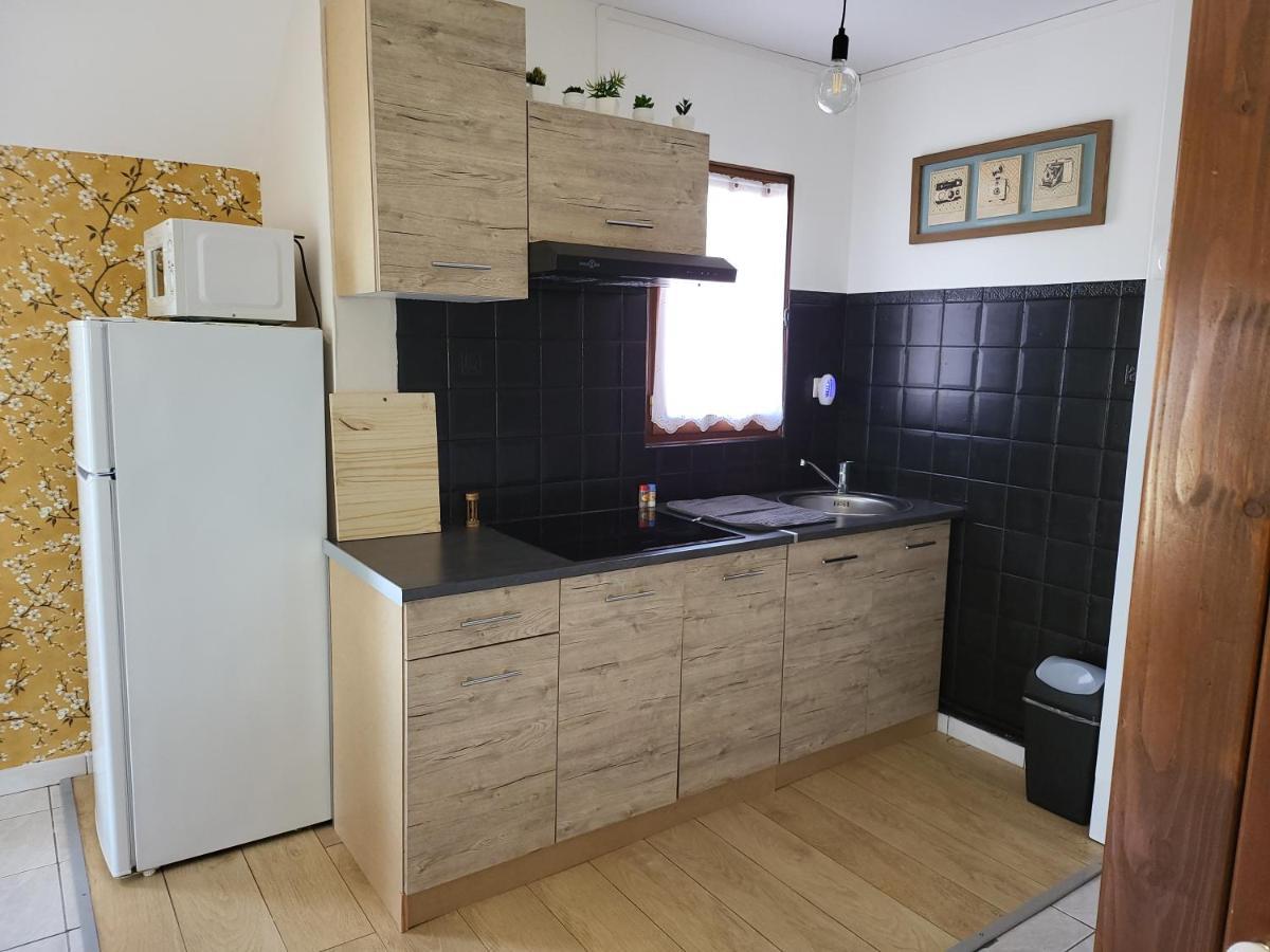 Revedelac Meuble Tout Confort Bremes Bagian luar foto